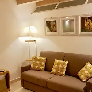More Il Ferrarese 3 Apartament