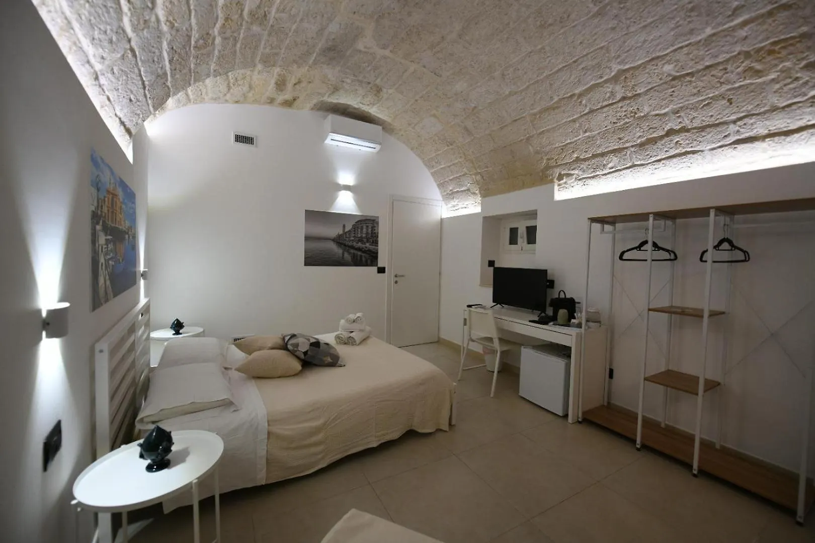 Nocleg ze śniadaniem Bed and Breakfast Al Guiscardo 8 Bari Włochy